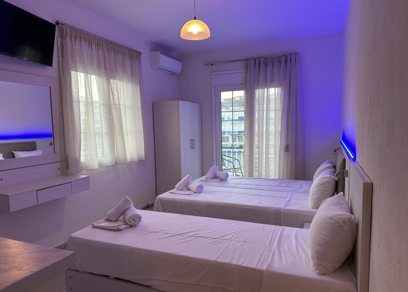 Oasis Blue Inn Leptokaryá Luaran gambar