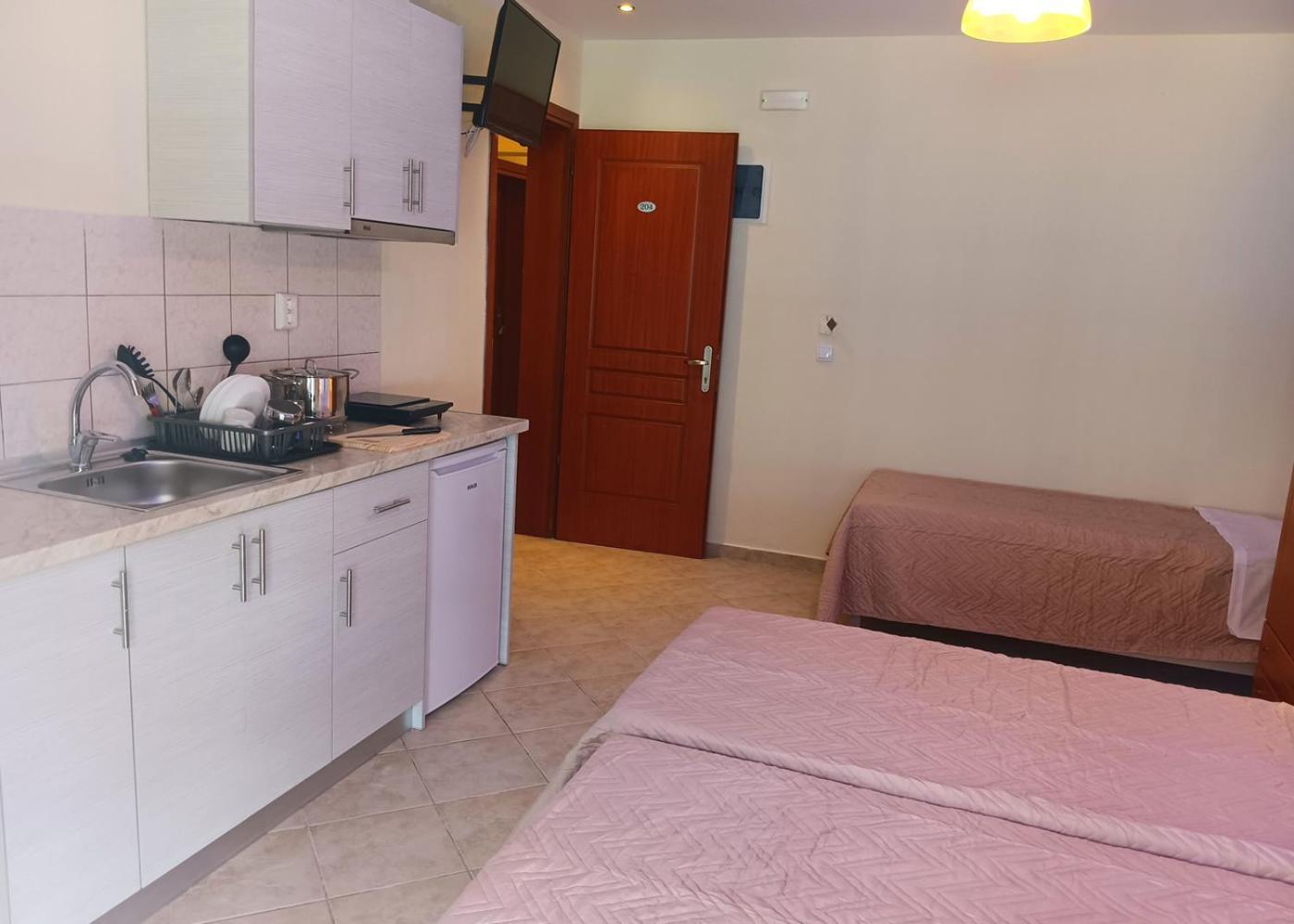 Oasis Blue Inn Leptokaryá Luaran gambar