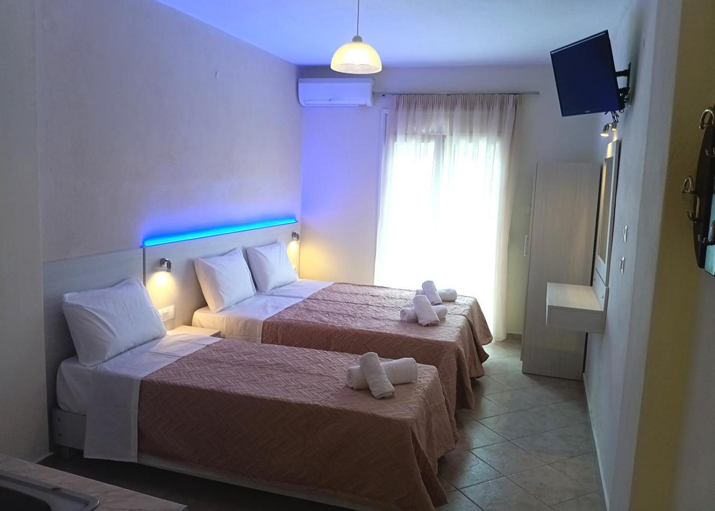 Oasis Blue Inn Leptokaryá Luaran gambar
