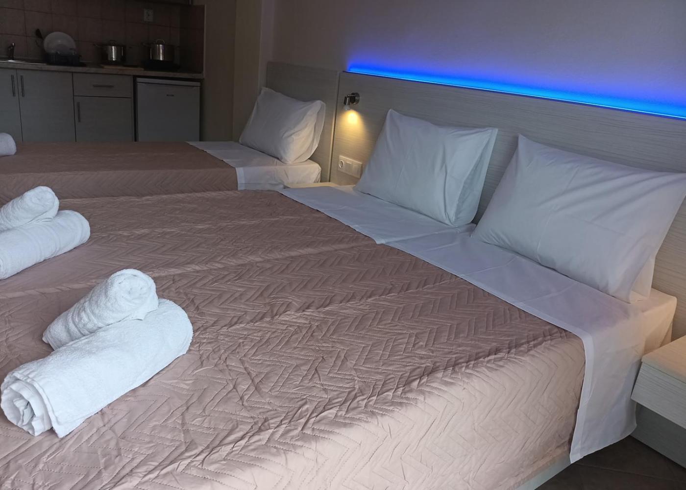 Oasis Blue Inn Leptokaryá Luaran gambar
